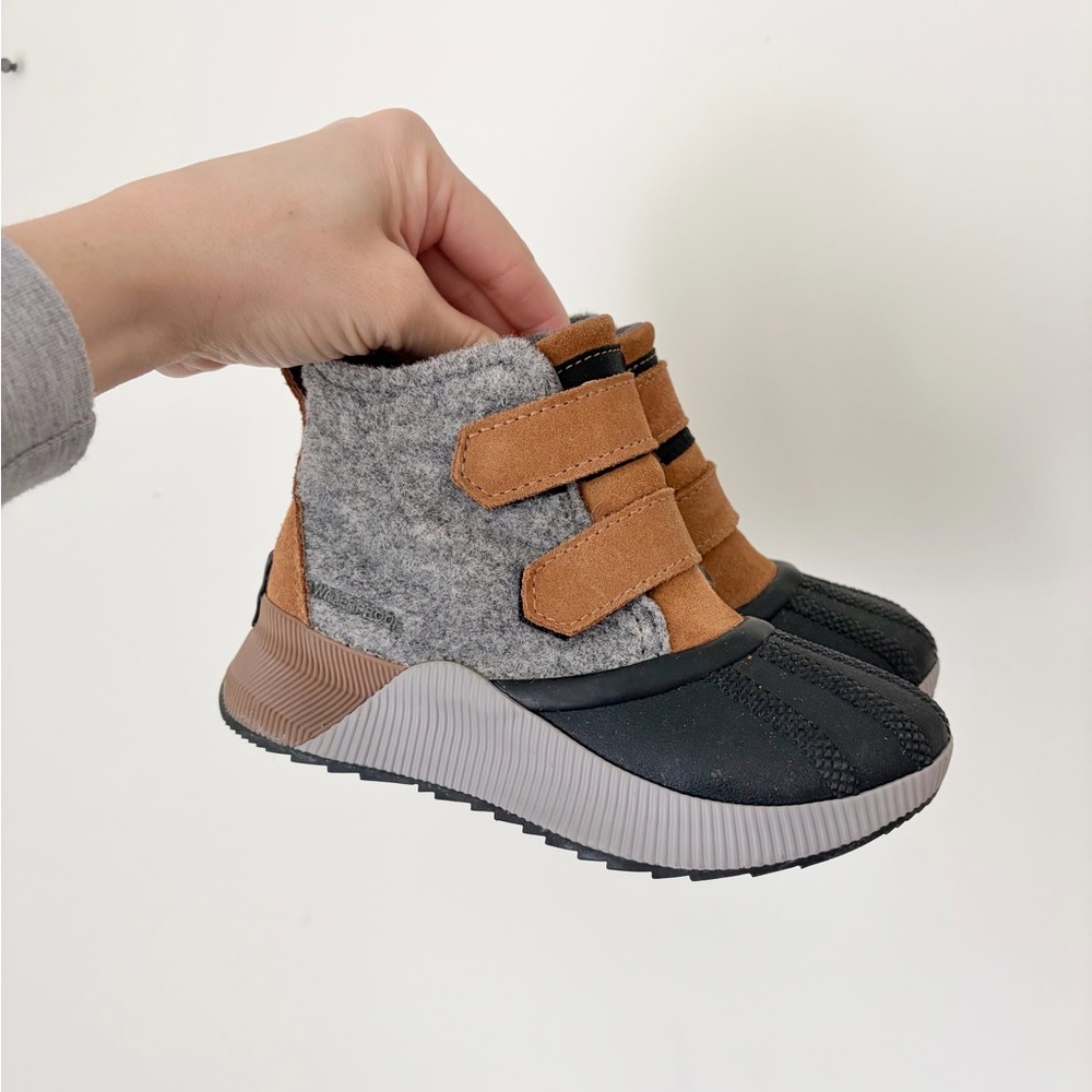 Sorel Kids Out N About Boots